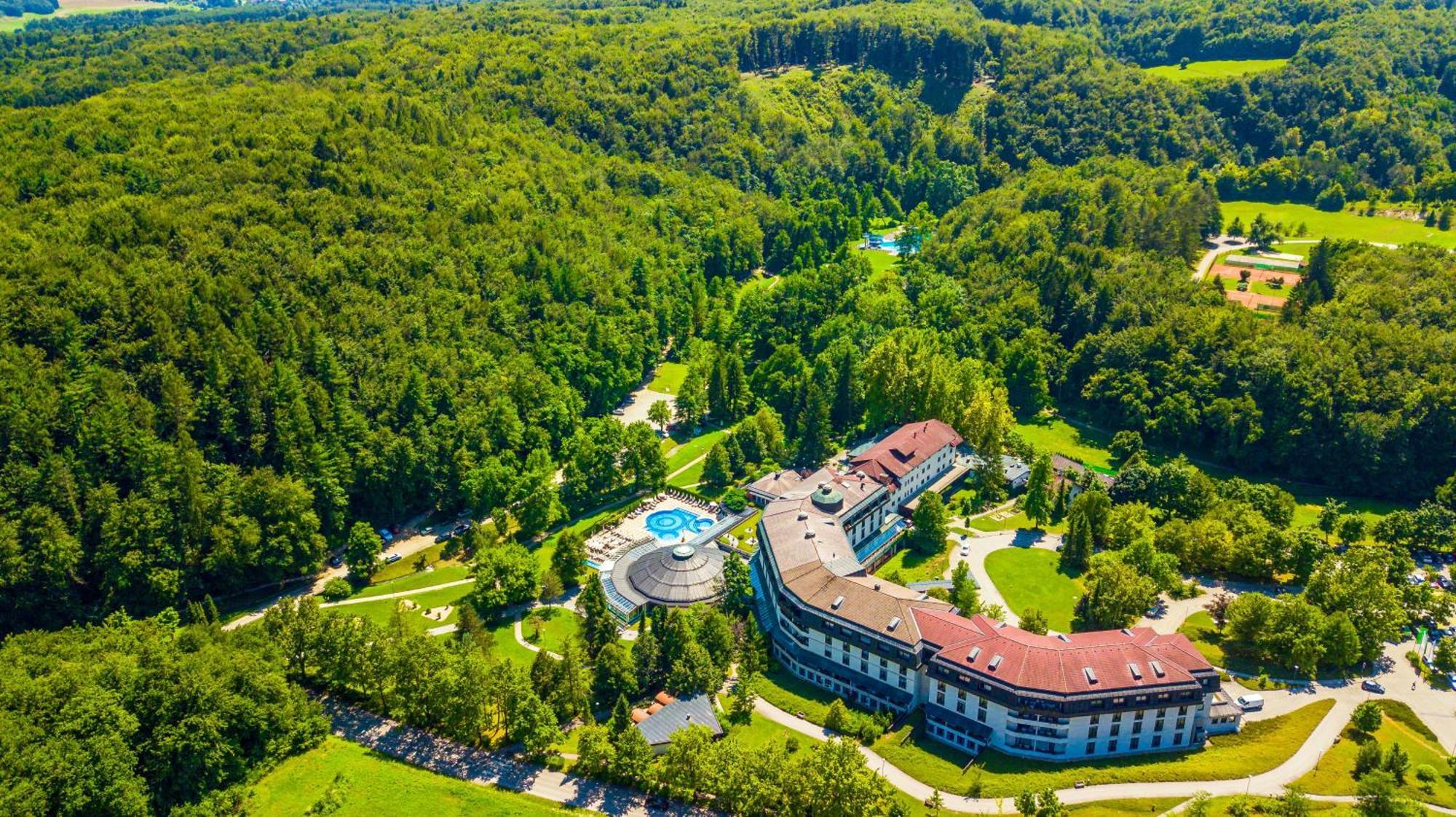 Hotel Toplice - Terme Krka Smarjeske Toplice Ngoại thất bức ảnh